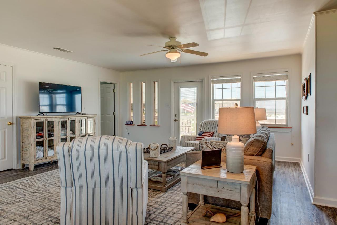 Saltaire - Pet Friendly! Amazing Wrap Around Porch - Steps From The Bay And A Short Walk To The Gulf Home Dauphin Island Dış mekan fotoğraf